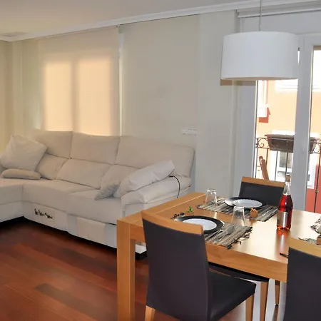 Balcones De Pere アパート