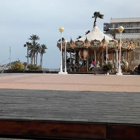 アパート Balcones De Pere